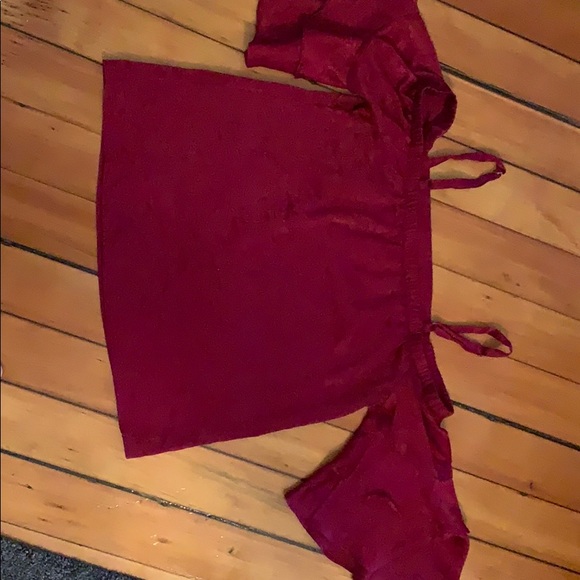 Off the shoulder top - Picture 3 of 3